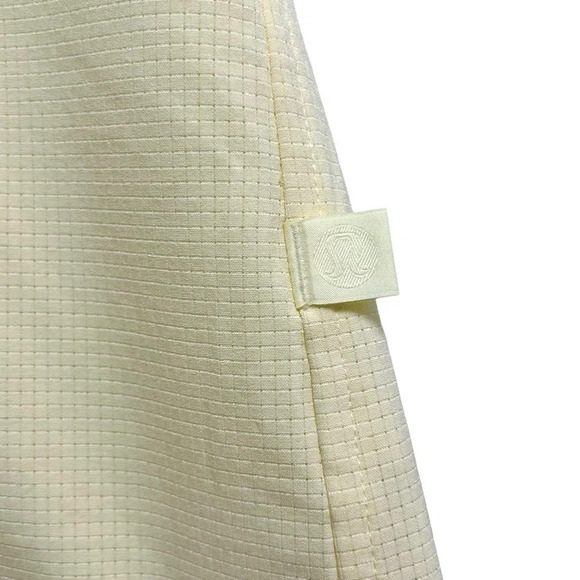 Lululemon Airing Easy Short Sleeve Button Down Shirt Light Yellow Athleisure M - Picture 8 of 8